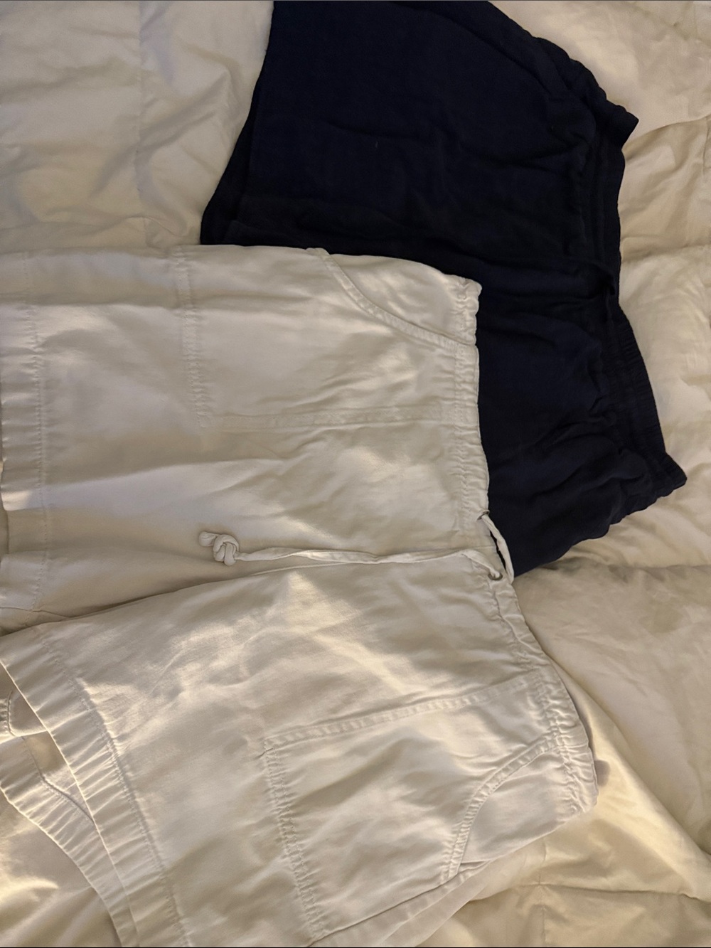 Casual Drawstring Shorts Set - White and Navy
